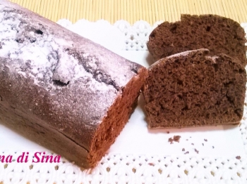Plum cake al cacao senza lattosio